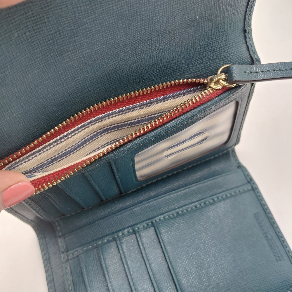 Vtg 90s Duck Dooney and Bourke Leather Green Wallet Credit Card Flap Striped Int - Picture 8 of 9
